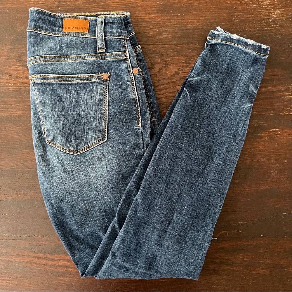 Judy Blue Dark Wash Distressed Skinny Jeans
